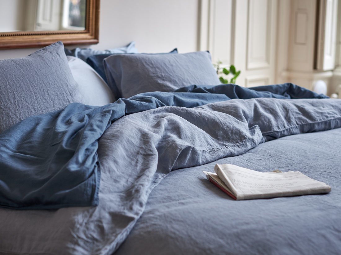 mood-duvet-cover-set-washed-linen-dusk-blue-3